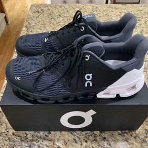 Mens On Cloud Cloud Flyer Size 12 - Worn 5 Times